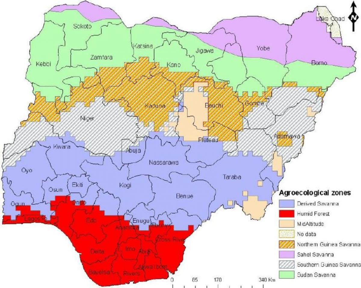 draw the map of nigeria showing the vegetation zones